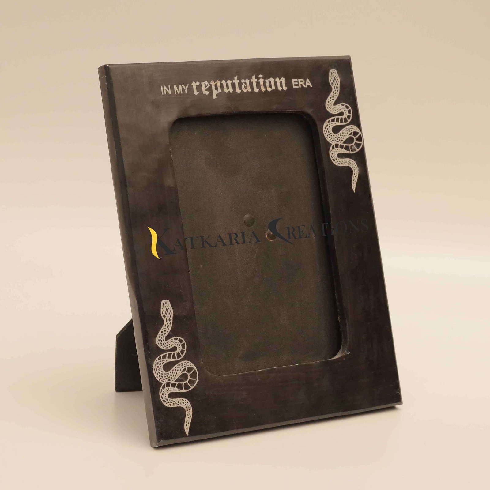 Paleva Stone Black Photo Frame With Snake Design Engraving Work